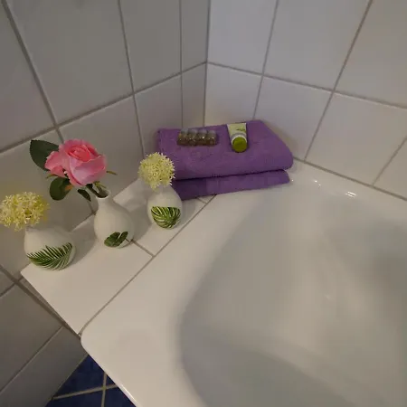 Fachwerkhaus In Ruhiger Altstadt By Rabe - Eigene Terrasse, Smart-tv, Netflix *